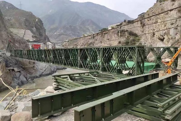 ���ŵ����ǿ�ͣ�QSR��