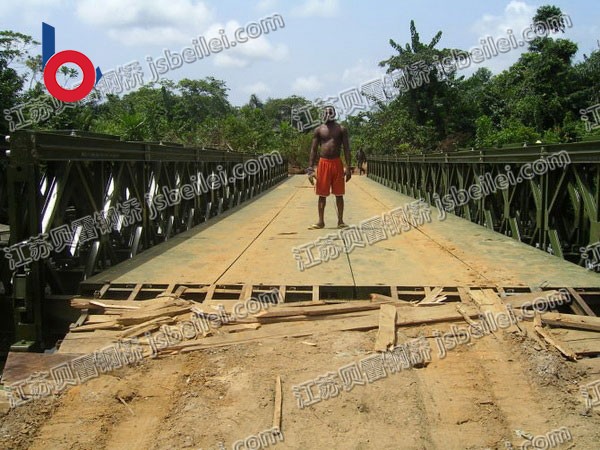 ���ڰ�����������